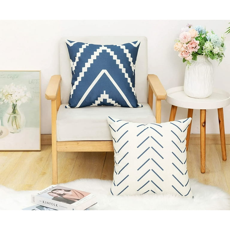 Sofa Decorative 20 Throw Pillows~NEW Set of 4~ Blue Tan Geometric