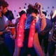 thumbnail image 1 of Luz LED Scarf, Almohadilla Plush, Cinta Ajustable, para Fiesta, Estilo Velvet, luces decorativas, luces ambientales, luces para hogar, tejido suave, portátil, para dormitorio, 1 of 9