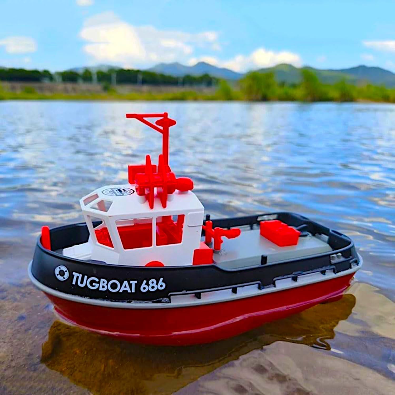 <new_title>POCO DIVO Cartoon Tugboat RC Boat Harbor Work Ship 2.4Ghz Radio Remote Control LED Night Sailing</new_title>