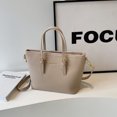 thumbnail image 2 of Bolsos de mano de mujer de PU con cremallera, bolsos de hombro con compartimento interior a la moda, cadena suave, colores sólidos, 2024, bolsos de alta calidad para mujer, 2 of 5