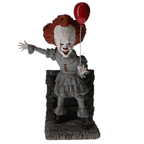 Royal Bobbles Pennywise Balloon Bobblehead