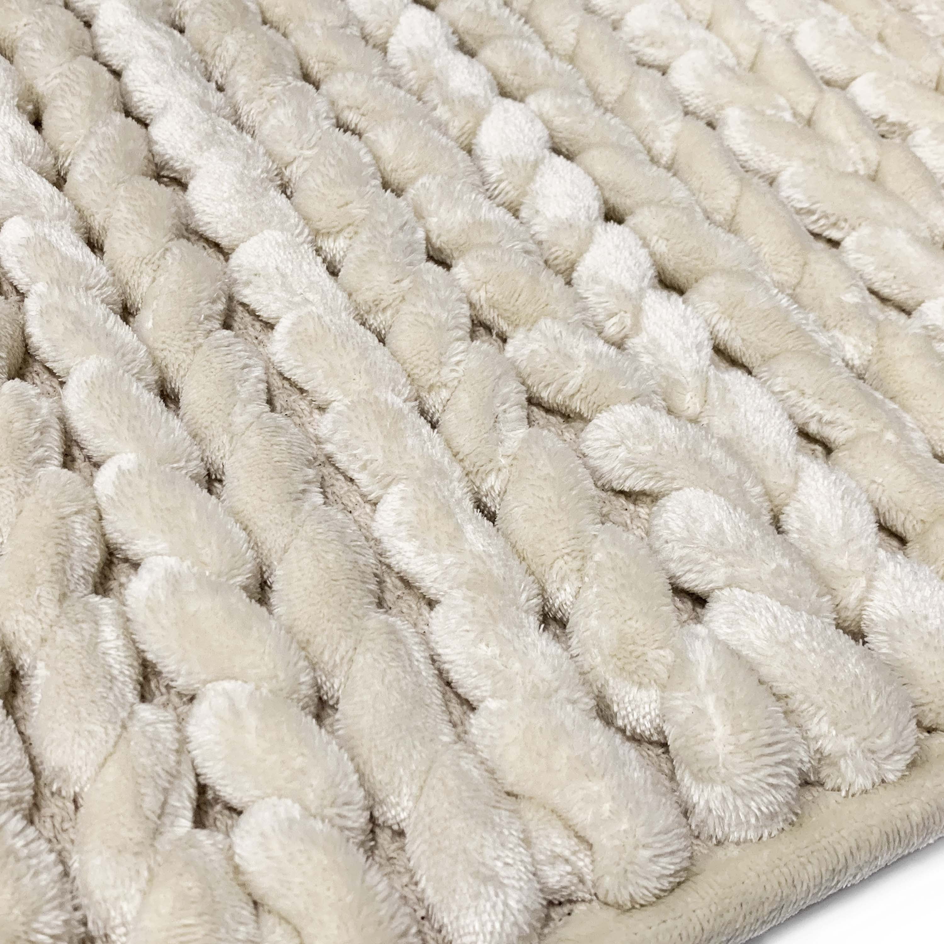 Thick & Plush Braided Bath Rug, Beige, Charcoal Infused Memory Foam, 17x24", Better Homes & Garden