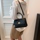 thumbnail image 2 of Pequeño bolso de mano de diseño exclusivo para el verano 2025, con bordado de cuadrícula y estilo moderno, ideal para el día a día y el trabajo, disponible en versión bandolera o cruzada., 2 of 10