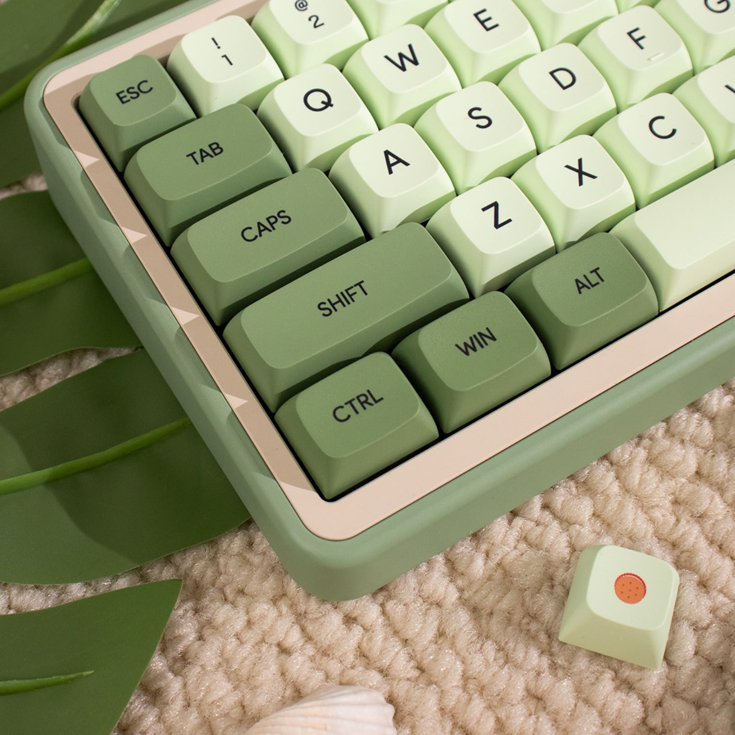 Matcha Green XDA Keycaps, 126-Key PBT Dye-Sublimated with English/Japanese Legends