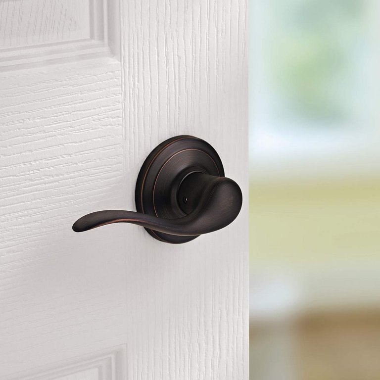 RAZCC Privacy Door Levers 2-Pack - Black Keyless Bedroom/Bathroom Handles With Reversible Wave Design