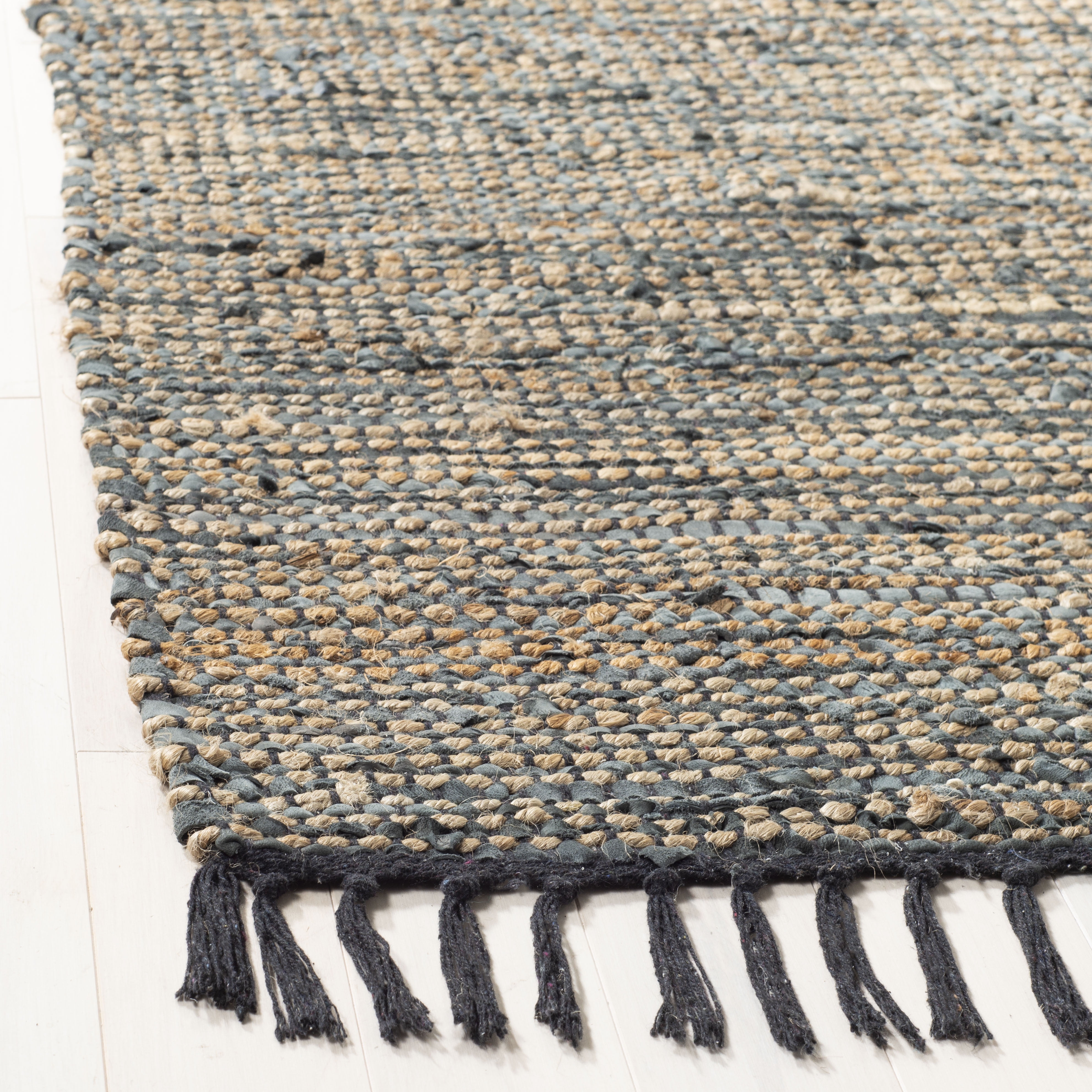 SAFAVIEH Vintage Leather Zharko Solid Braided Fringe Area Rug, Grey, 6' x 6' Square