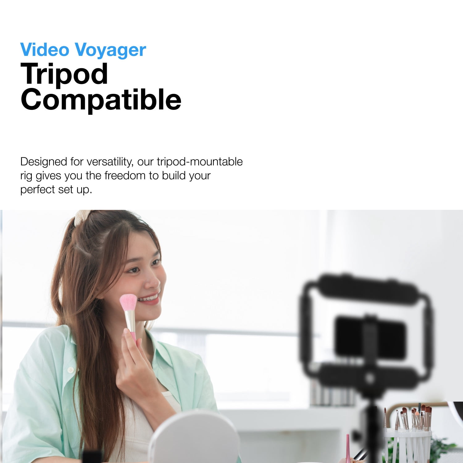 Vivitar Video Voyager Universal Rig with Built-in LED Lighting, Black