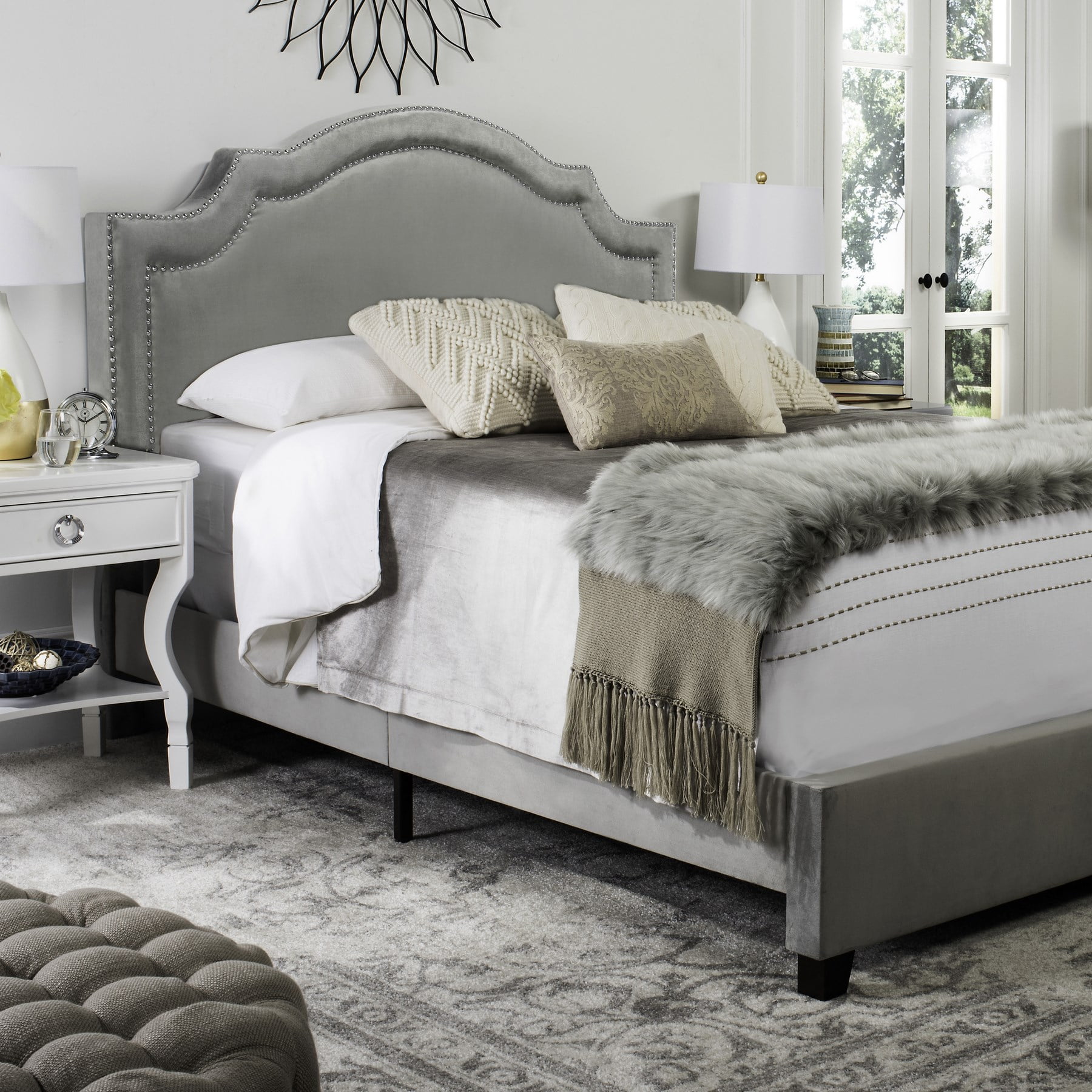 SAFAVIEH Theron Modern Elegant Upholstered Bed Frame with Nail Heads, Full, Pewter