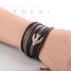 thumbnail image 2 of Joyería de pulsera con hebilla de cuero PU con diamantes de imitación en forma de avión a la moda (negro), 2 of 3