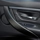 thumbnail image 4 of Adhesivo para umbral de puerta de coche, película protectora, tira de parachoques, película de carbono para proteger el coche de arañazos, 3 m, 4 of 5