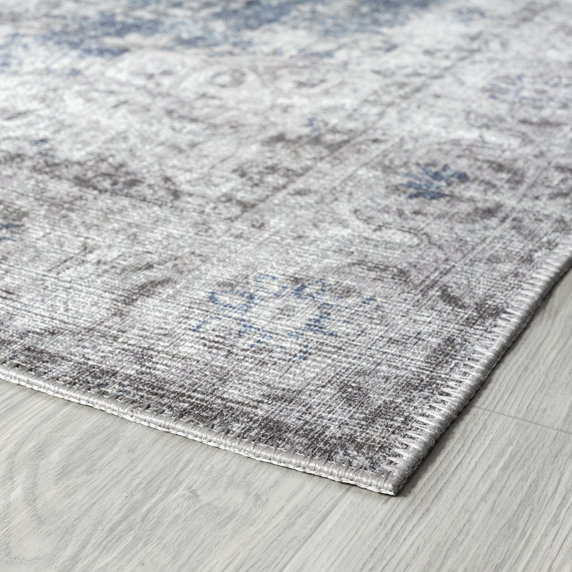 Traditional 5x7 Area Rug (5'3'' x 7'3'') Oriental Navy, Gray Living Room Easy to Clean Machine Washable