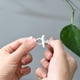 thumbnail image 5 of Clips para accesorios de pared de escalada, 100 Uds. Ganchos autoadhesivos para fijación de plantas para enredaderas de pared invisibles, fijación de plantas, tracción de enredaderas, 5 of 5