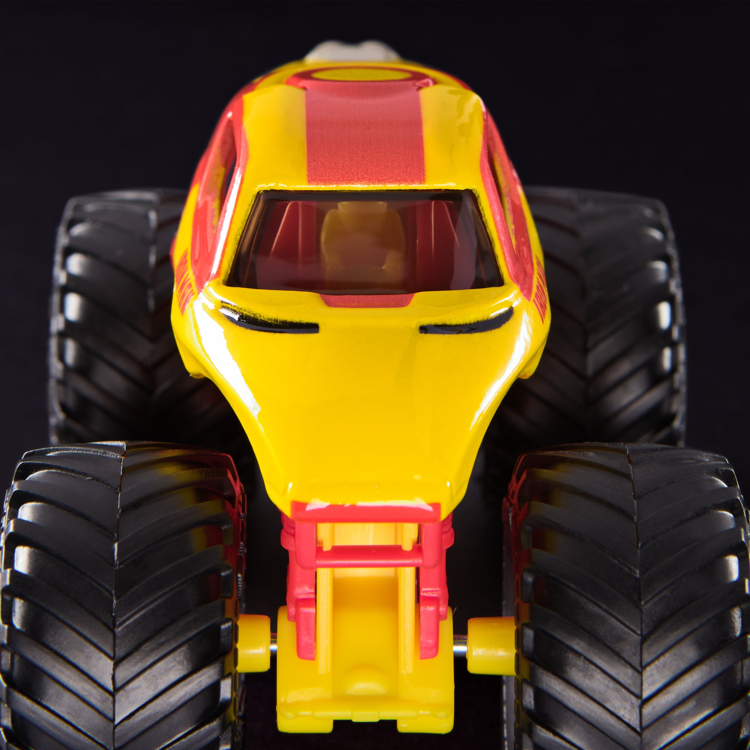 Monster Jam, Marvel Official Iron Man Monster Truck, Die-Cast Vehicle, 1:64 Scale, Super Hero Kids Toys for Boys Ages 3 and up