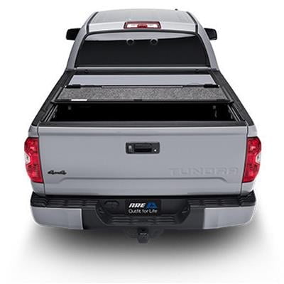UnderCover 15-19 Ford F-150 78in Fusion Bed Cover - Ingot Silver