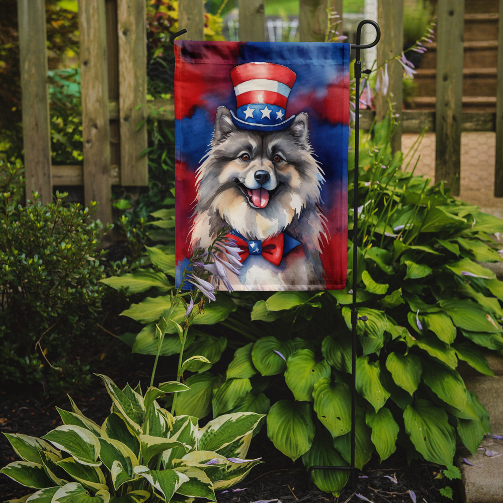 Keeshond Patriotic Garden Flag 11.25 in x 15.5 in