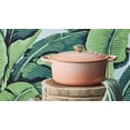 thumbnail image 2 of Horno holandés Le Creuset de hierro fundido esmaltado Signature 7,25 L - P, 2 of 5