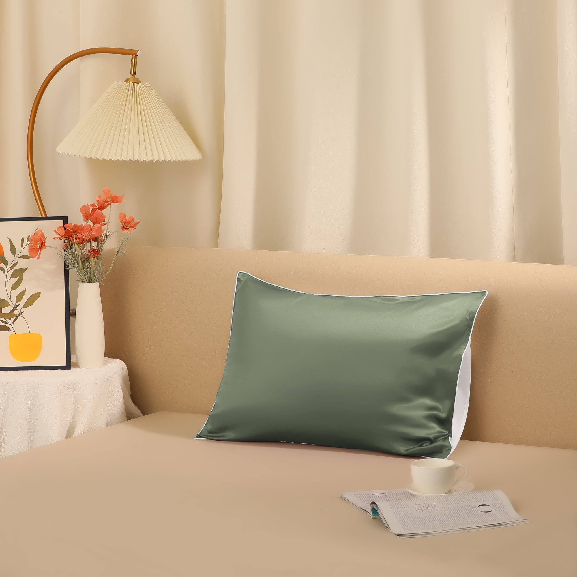 REGALWOVEN Silk Pillowcase Soft Queen Silk Pillow Cover with Envelope Closure Green Queen(20'x30')