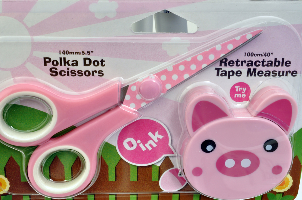 Pink Sewing Machine Scissors and Tape Measure Set