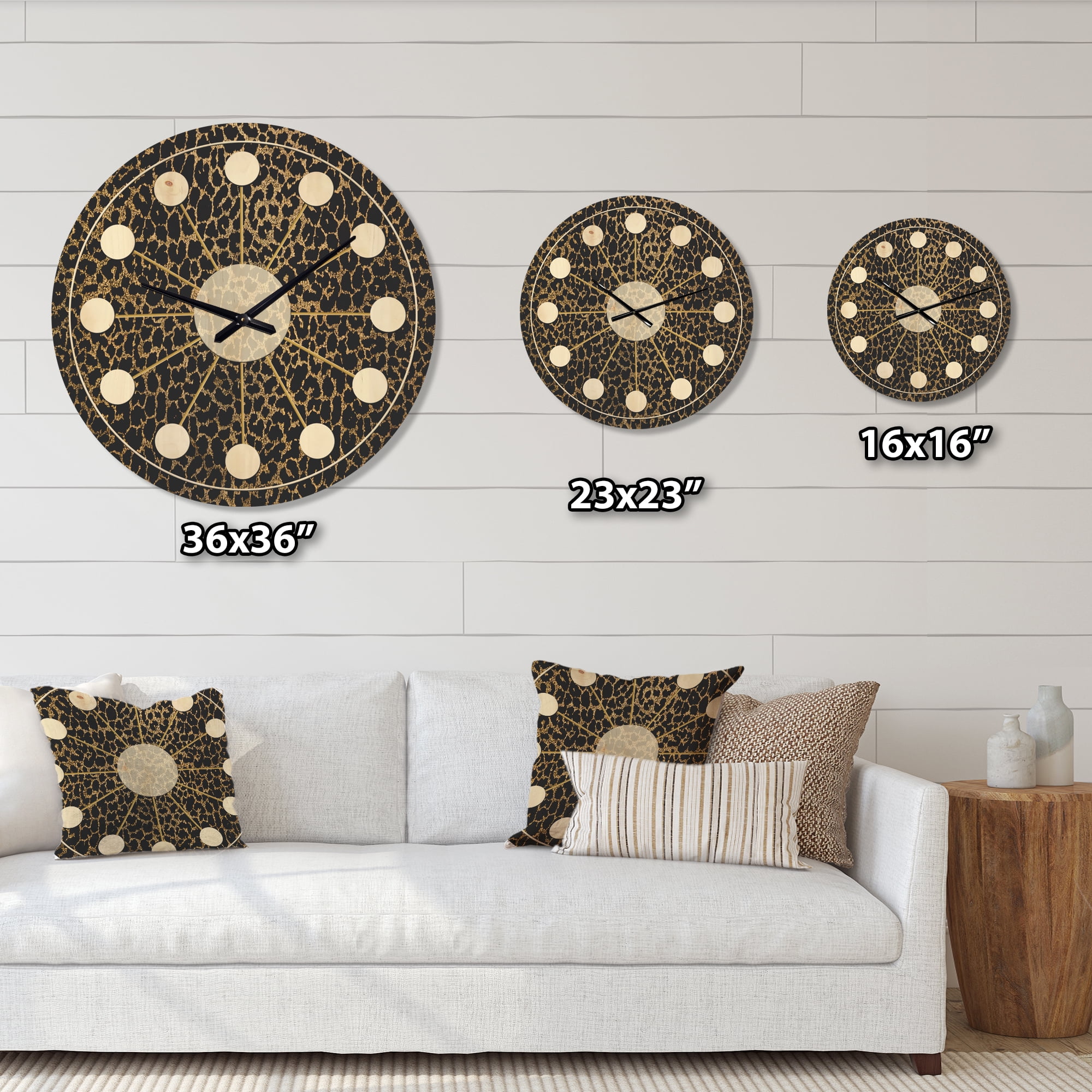 Designart 'Leopard Fur Safari Pattern III' Mid-Century Modern Wood Wall Clock