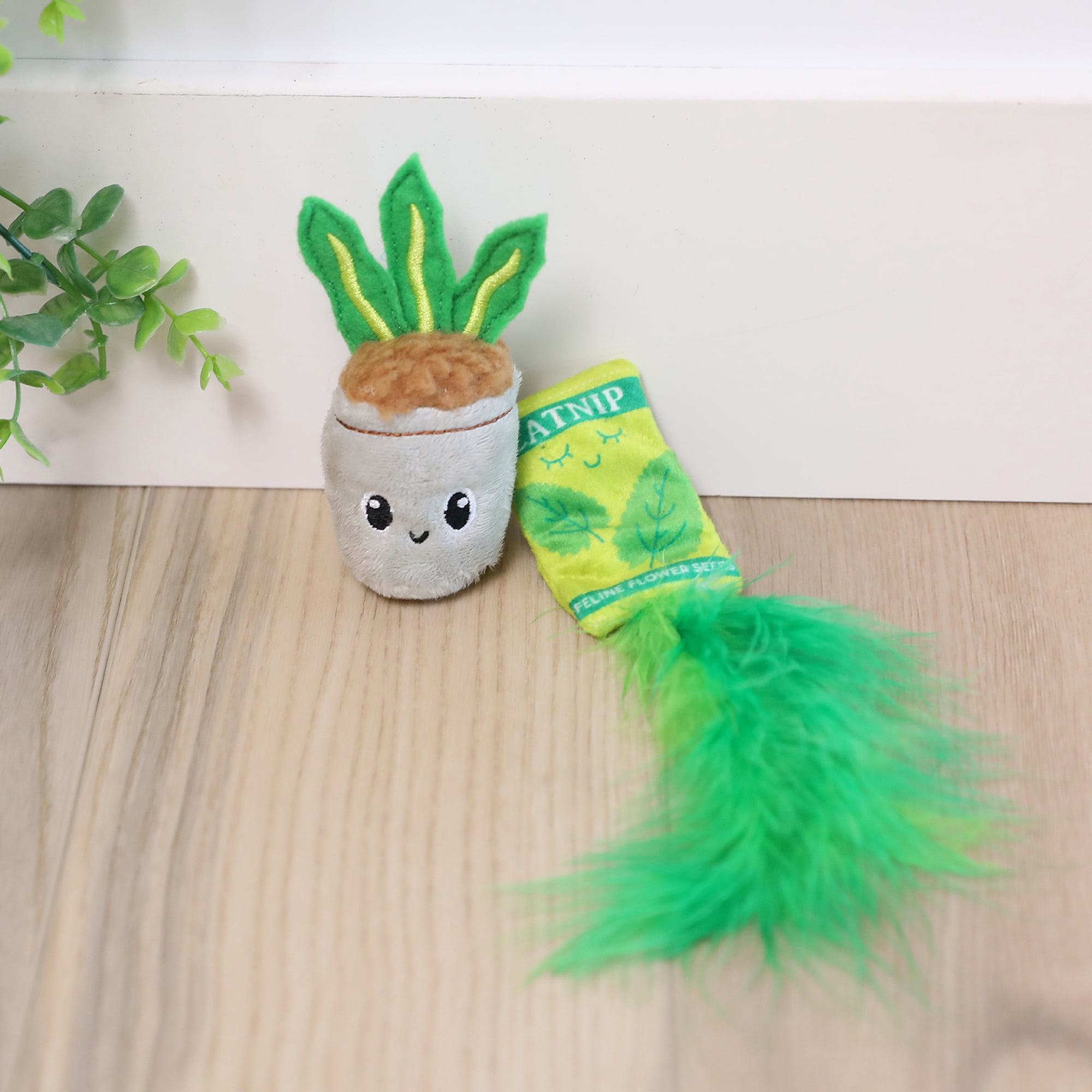 Quirky Kitty House Plant Catnip Interactive Plush Cat Toy