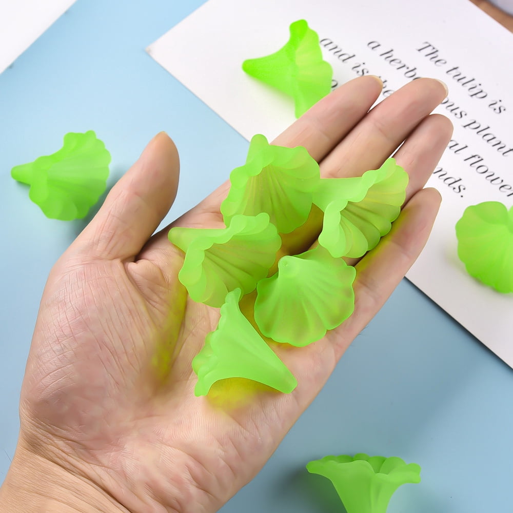 Transparent Acrylic Beads Calla Lily Frosted Lawn Green 40.5x33x35mm Hole: 1.8mm about 135pcs/500g