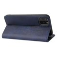 thumbnail image 3 of Funda de piel con textura de becerro para iPhone 11 Pro, color azul, 3 of 5