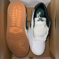 thumbnail image 3 of Air Jordan 1 Bas Blanc Vert pour Hommes, 3 of 4