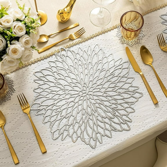 Placemats 15 inch Pressed Vinyl Round Table Mates for Dining Table Set of 2, Washable and Wipeable Kitchen Place Mat for Holiday Wedding Dinner Table Decoration Mat