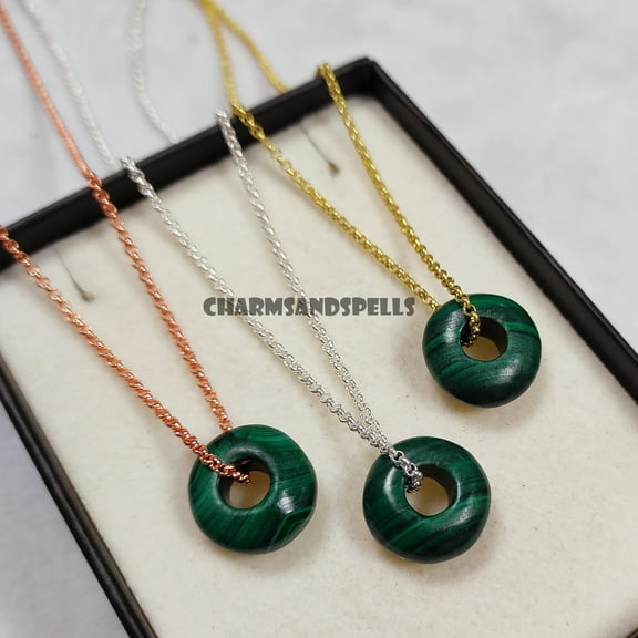 Natural Malachite Donut Necklace, Malachite Jewelry, Healing Necklace, Green Gemstone Necklace, Spinner Necklace, Birthstone Jewelry, Gifts