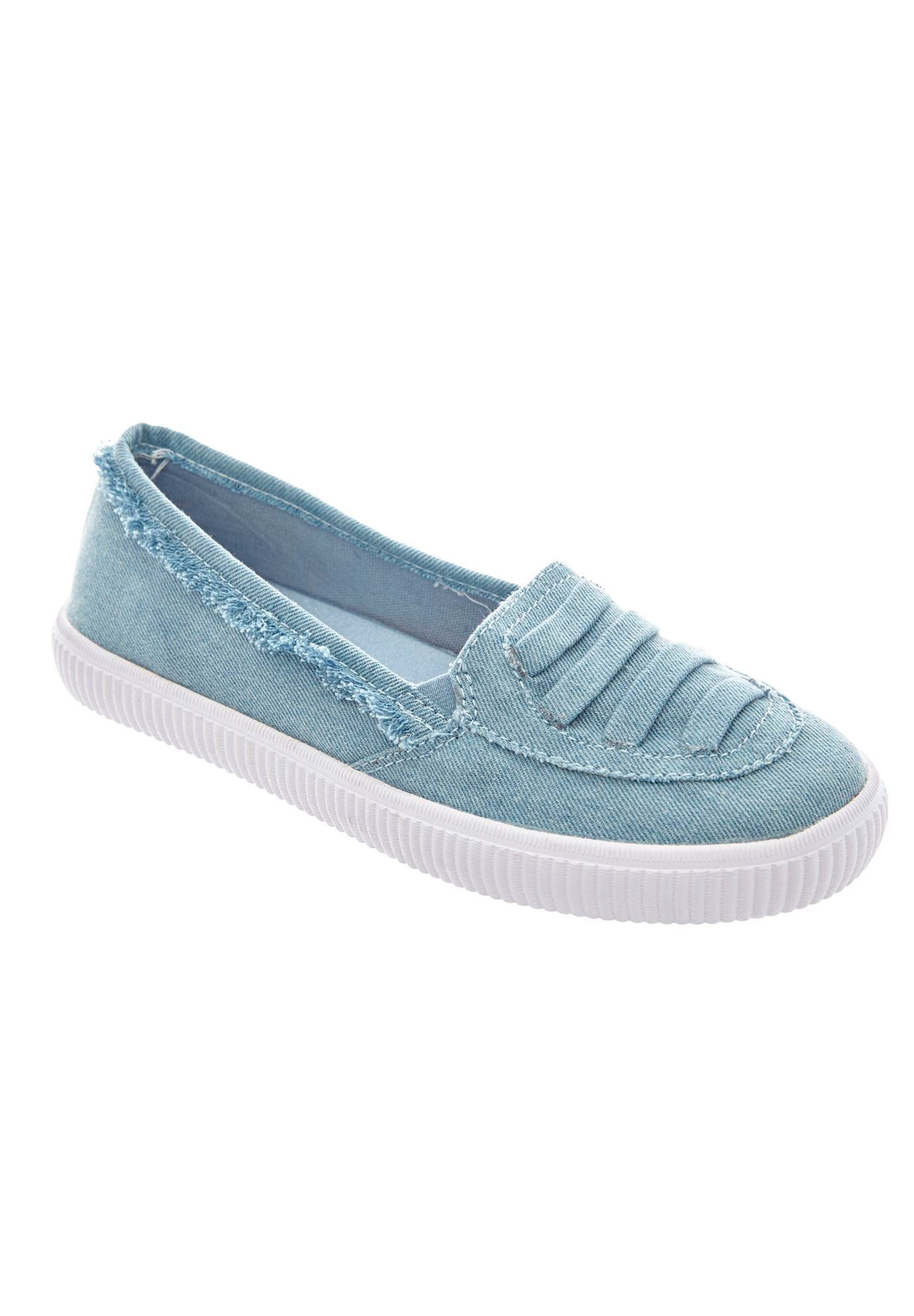 wide width slip on sneakers womens