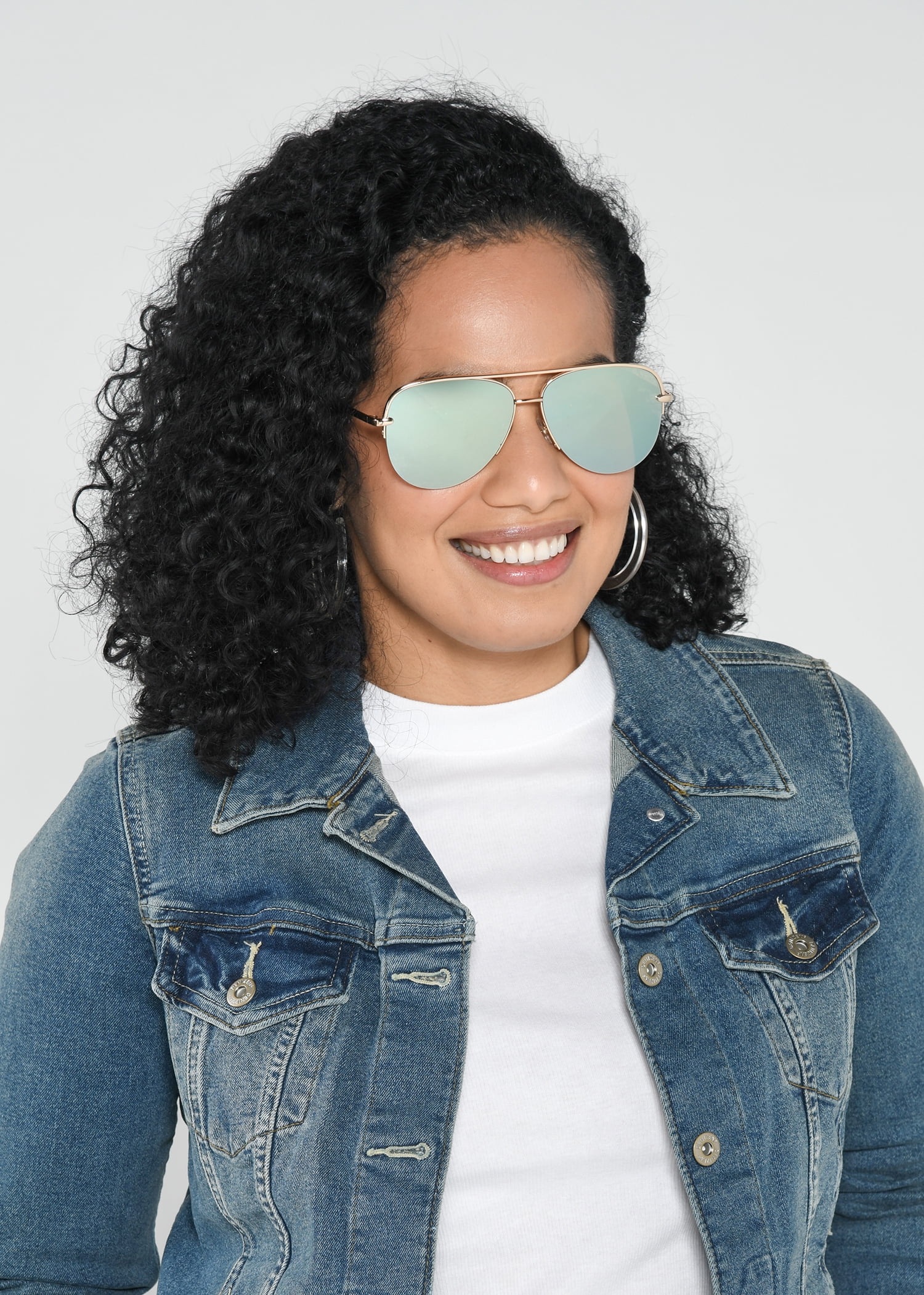 Foster Grant Women's Aviator Fashion Sunglasses Gold