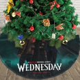 thumbnail image 3 of Falda para árbol de Navidad de miércoles, suave y divertida, decoración navideña de granja con cuello para árbol de Navidad de 48", 3 of 4