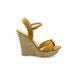 thumbnail image 2 of SANDALIA DE PLATAFORMA COLOR AMARILLO CON PULSERA AL TOBILLO Mundo Terra 028590, 2 of 2
