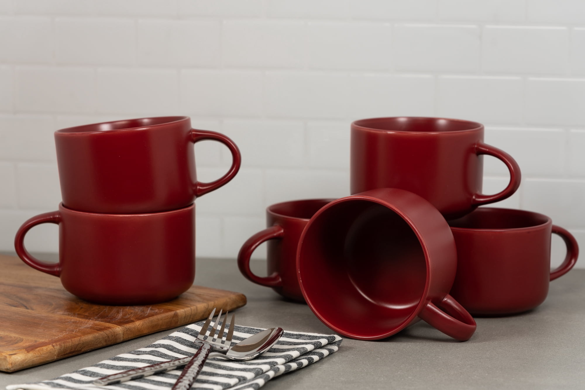 10 Strawberry Street Wazee Matte – 4.75"/22 Oz Oversized Mug - Set of 6 - Red