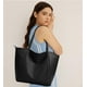 thumbnail image 2 of Bolso KALIDI de cuero vegano 16L para mujer negro, 2 of 8