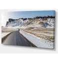 thumbnail image 2 of Route de Chaîne en Montagnes d'Hiver, 2 of 3