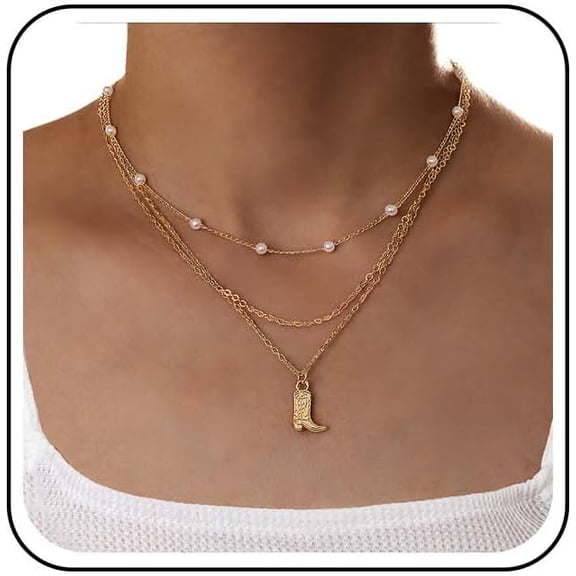 Vintage Layered Pearl Necklace Choker Gold Cowboy Boot Pendant Necklace Western Cowgirl Necklaces Small Pearl Beaded Chain Necklaces Jewelry for Women