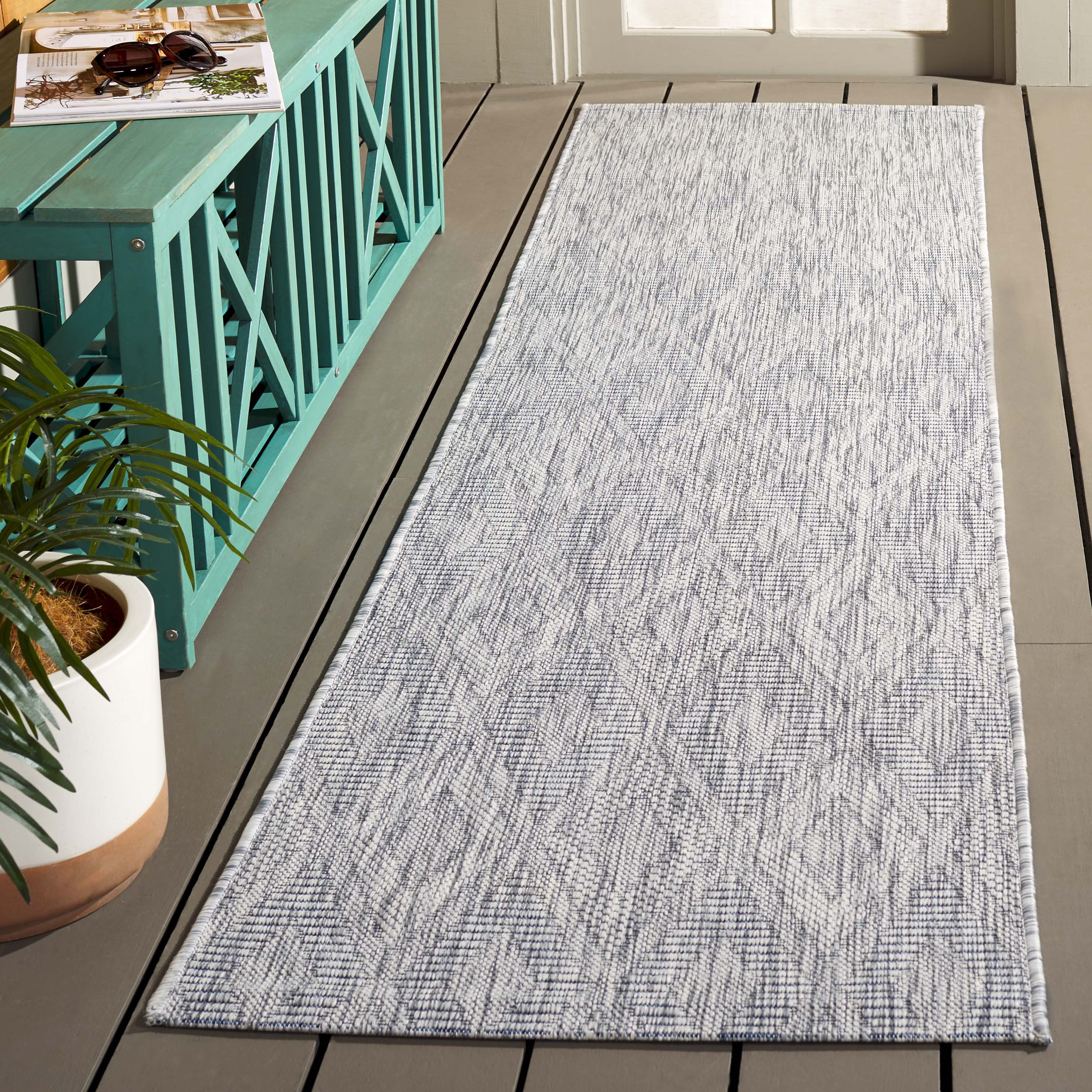 Safavieh Courtyard Teodor Geometric Indoor/Outdoor Runner Rug, Gray, 2'3" x 20'