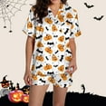 thumbnail image 1 of Pyjama pour Femmes en Satin Imprimé Graphique, Mignon, Tenue de Nuit, Boutons, Hauts à Manches Courtes, Ensembles de Shorts, 1 of 5