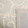 thumbnail image 5 of SAFAVIEH Micro-Loop Asteria Floral Bordered Wool Area Rug, Light Grey/Ivory, 5' x 5' Round, 5 of 8