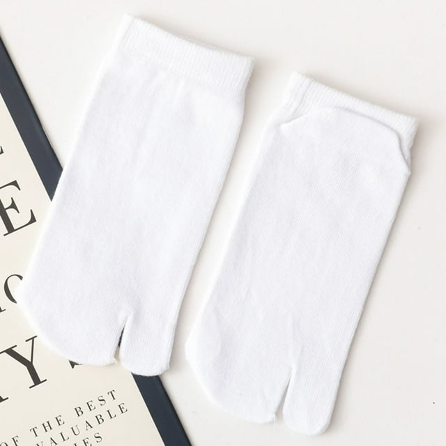 White Socks 1 Pcs Socks Split Toe Design Separates Toes Bunion and A Bunion Pad Toe Friction and Hallux Valgus