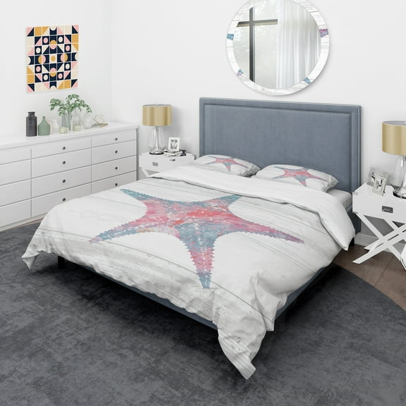 Designart 'Pink Starfish Ocean Life' Coastal Duvet Cover Set