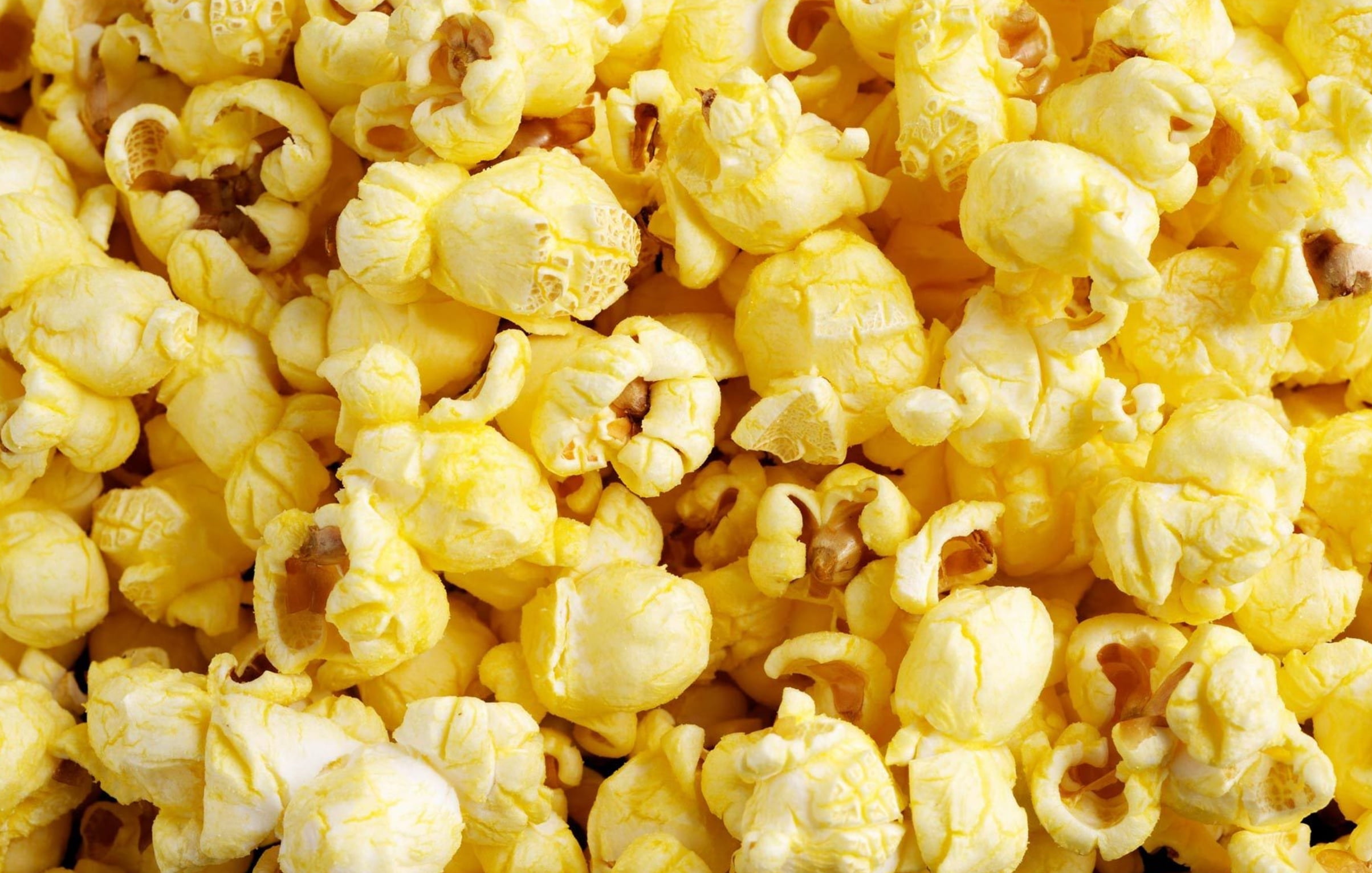 Brim's Movie Theater Butter-Flavored Popcorn, 4 ct. & Bonus