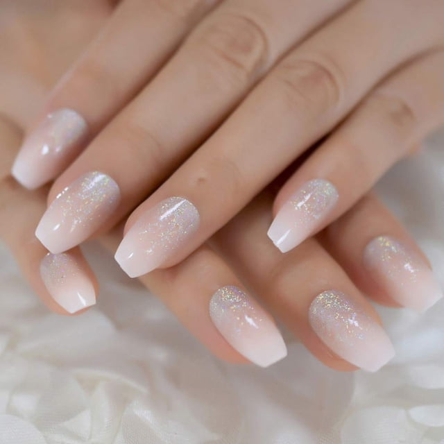 Coolnail Holo Glitter Rosa Desnudo Bailarina Francesa Ataúd Uñas postizas Degradado Prensa natural en uñas postizas Consejos Uso diario de los dedos en la oficina