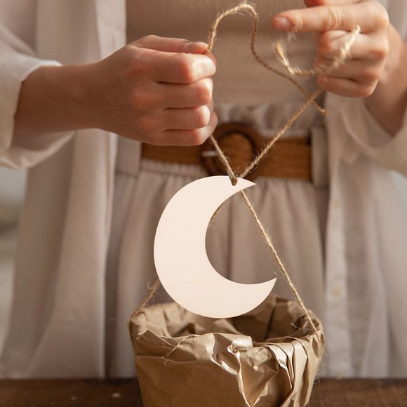 Minkissy Pièces en Bois en Forme de Lune 50Ensemble Tranches de Bois Vierges pour Fournitures d'Artisanat Kaki