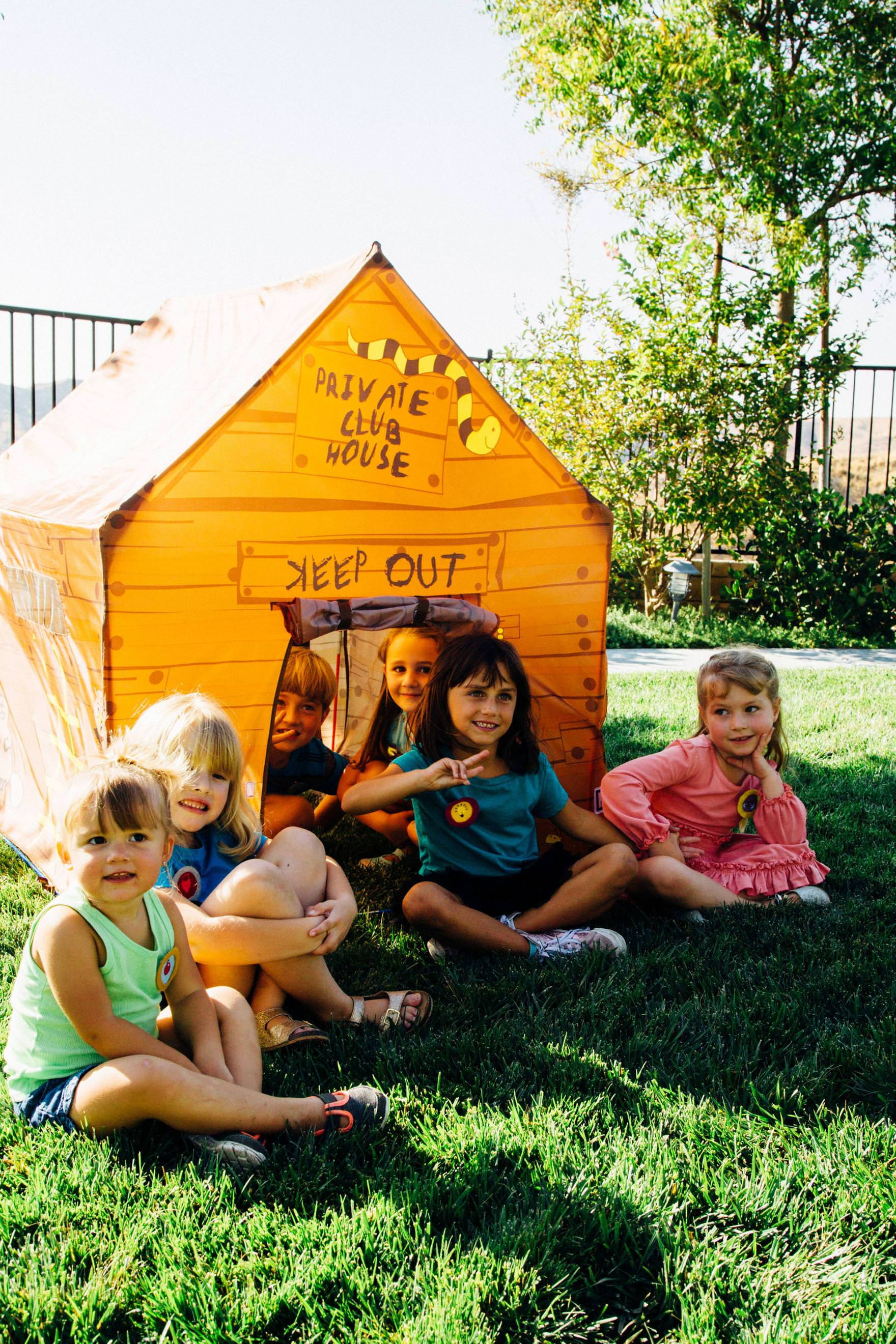 pacific play tents club house tent