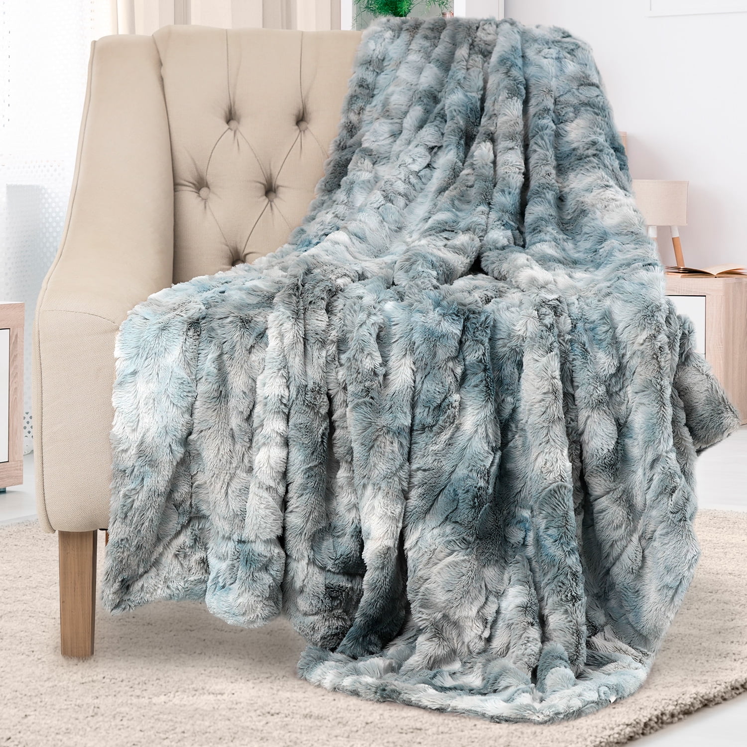 Everlasting Comfort Luxury Polyester Throw Blanket - Soft, 65”x50” (Arctic  Blue) - Walmart.com