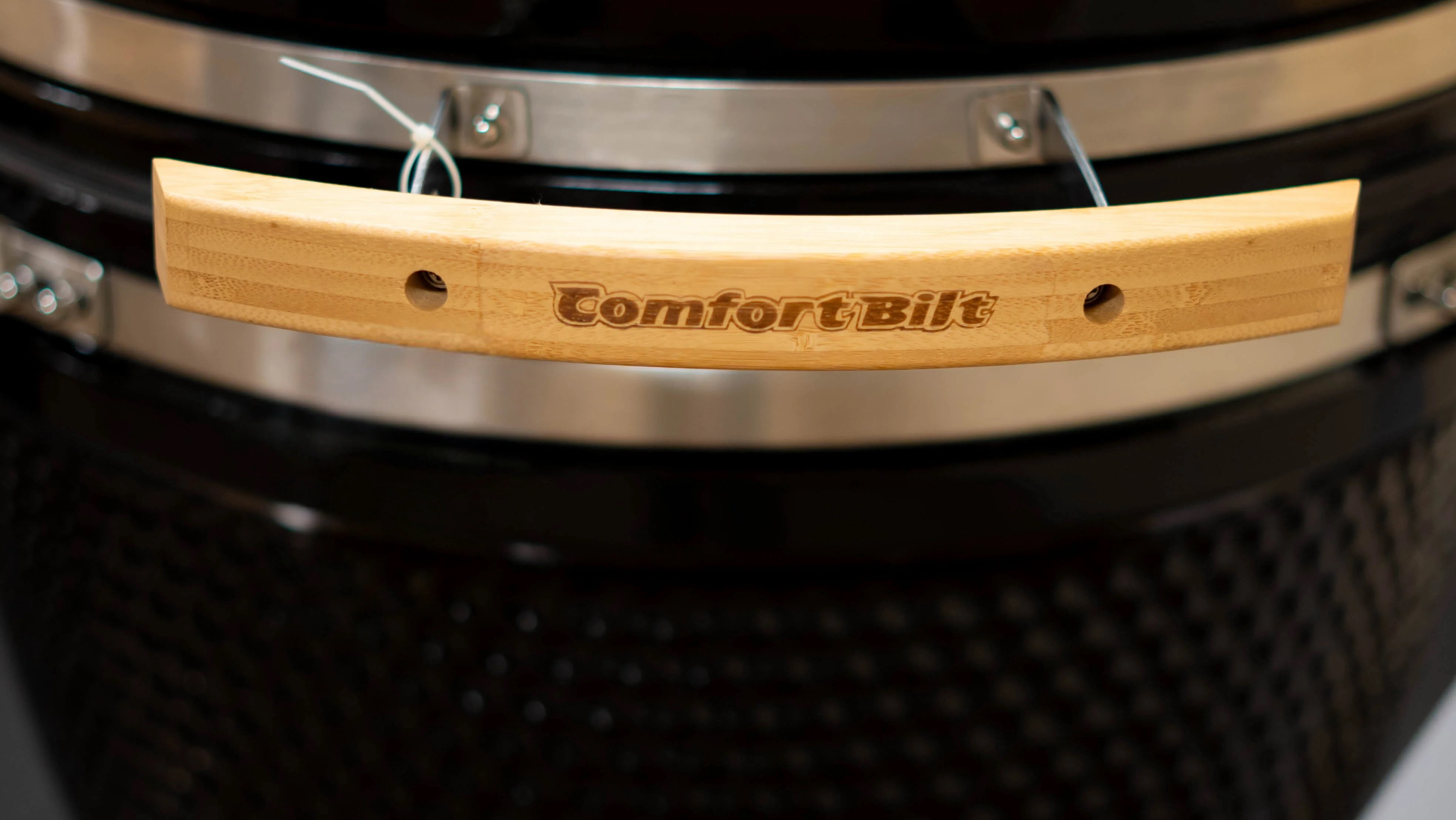 Comfortbilt 21" Ceramic Charcoal Smoker Grill Black