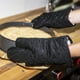 thumbnail image 4 of Guantes de horno antideslizantes, 4 of 8