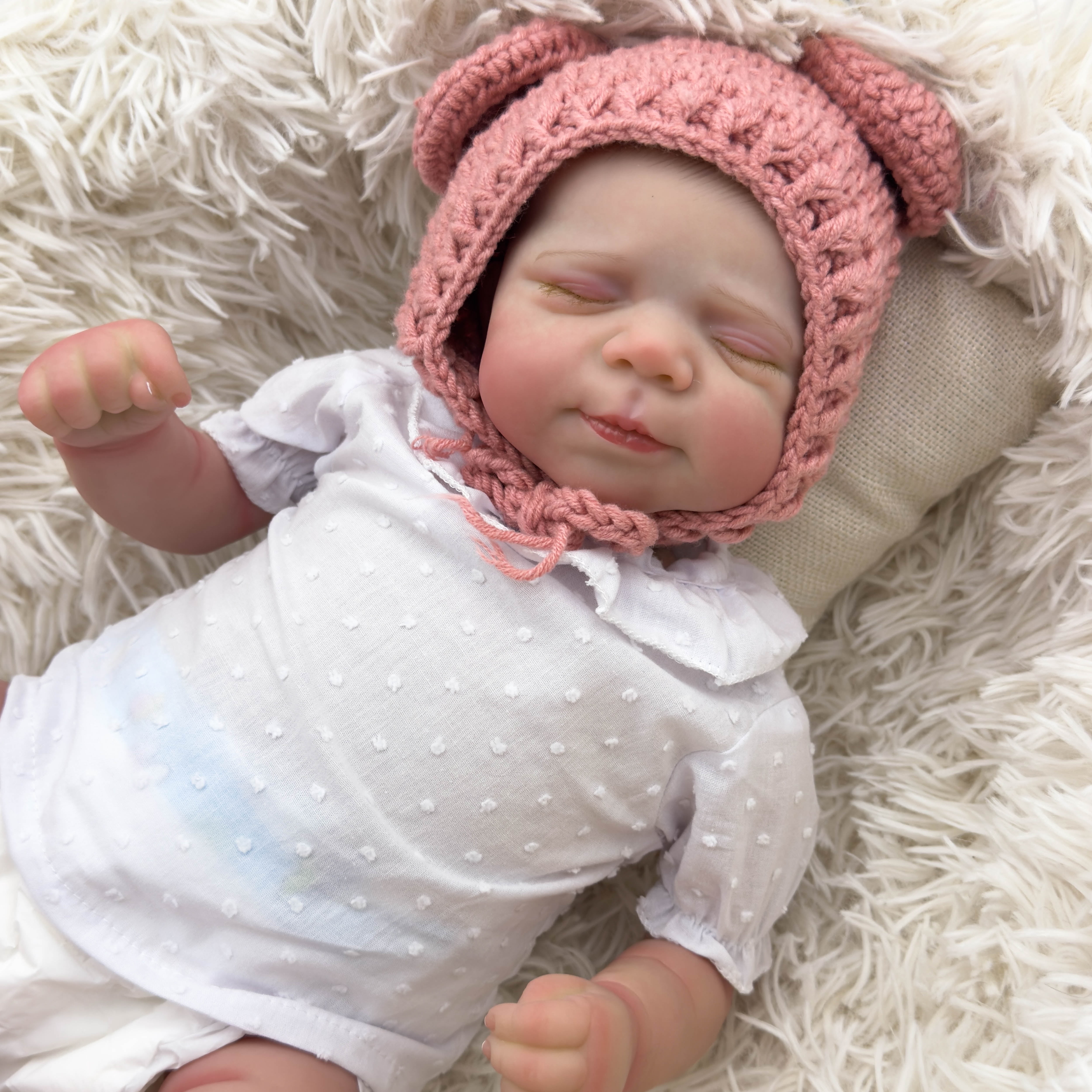 Realistic Reborn Baby Dolls-18 Inch Real Life Baby Dolls Girl Lifelike Baby Doll with Accessories for 3+ Years Old (Brown)